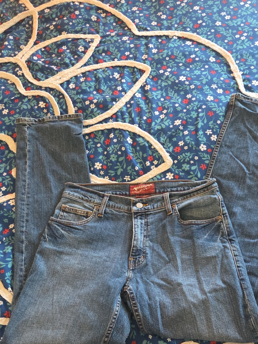Arizona Jean Company Slim Straight Blue Denim Jeans